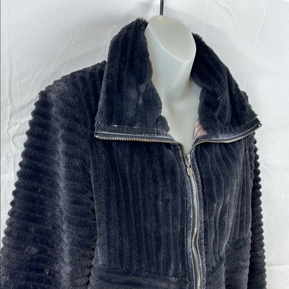 Anthropologie Natasha Full Zipper Faux-Fur Cozy Casual Winter Jacket Size M - Picture 10 of 13
